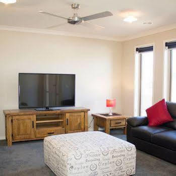 Luxury * Ballarat