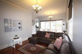 Sovereign Views Aparthotel 4*
