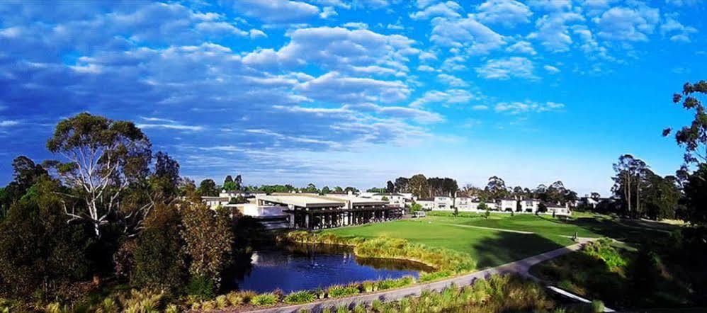 Wendouree Luxury Apartment