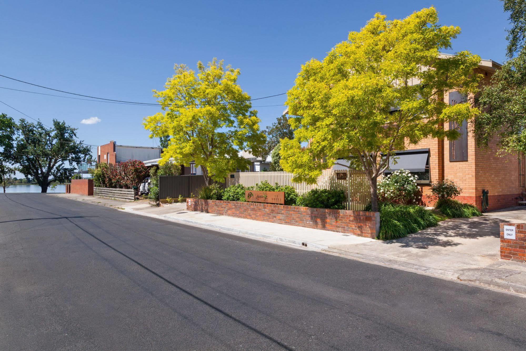 Wendouree Luxury Apartment *