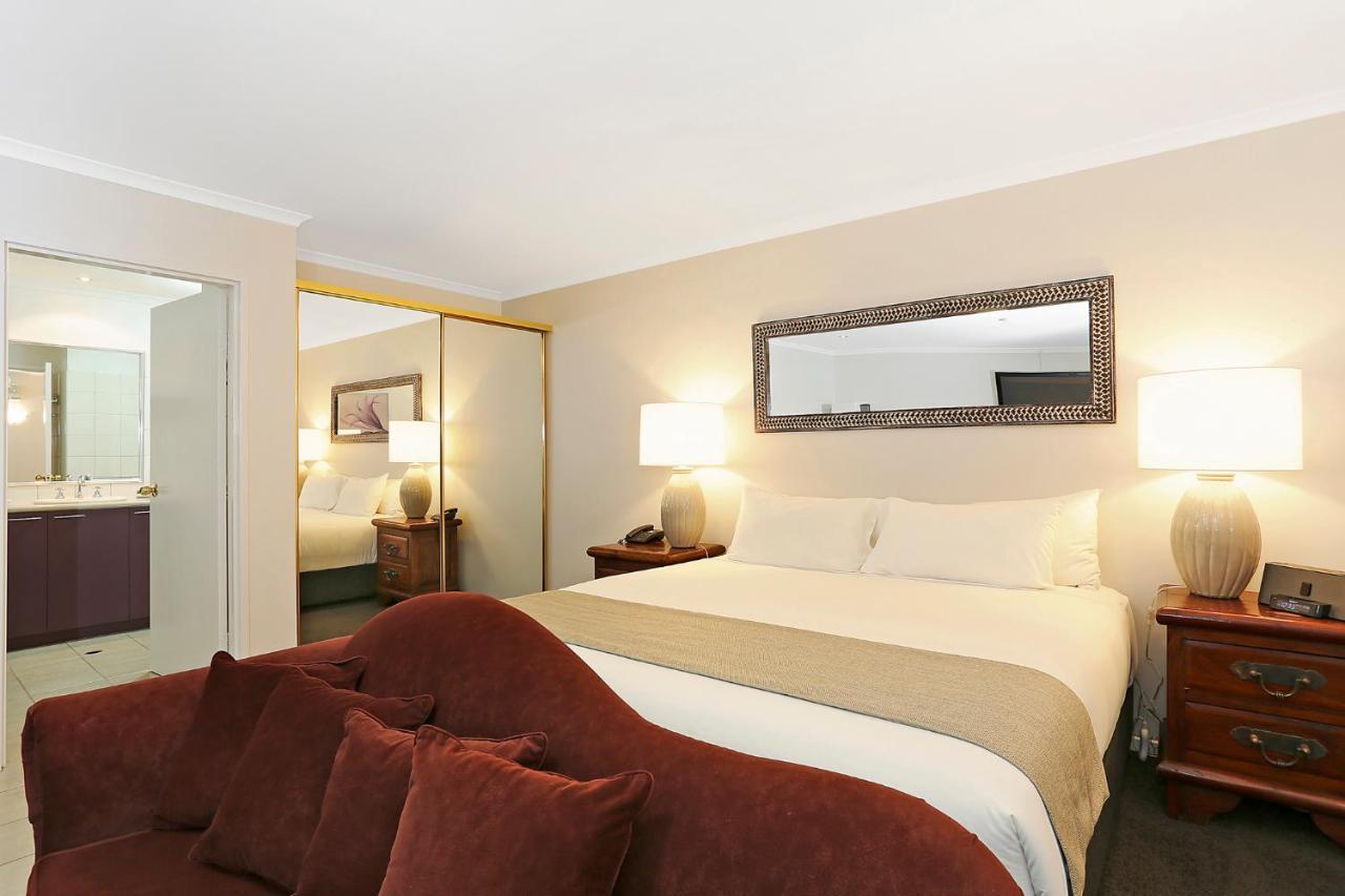Hotel Quality & The Menzies