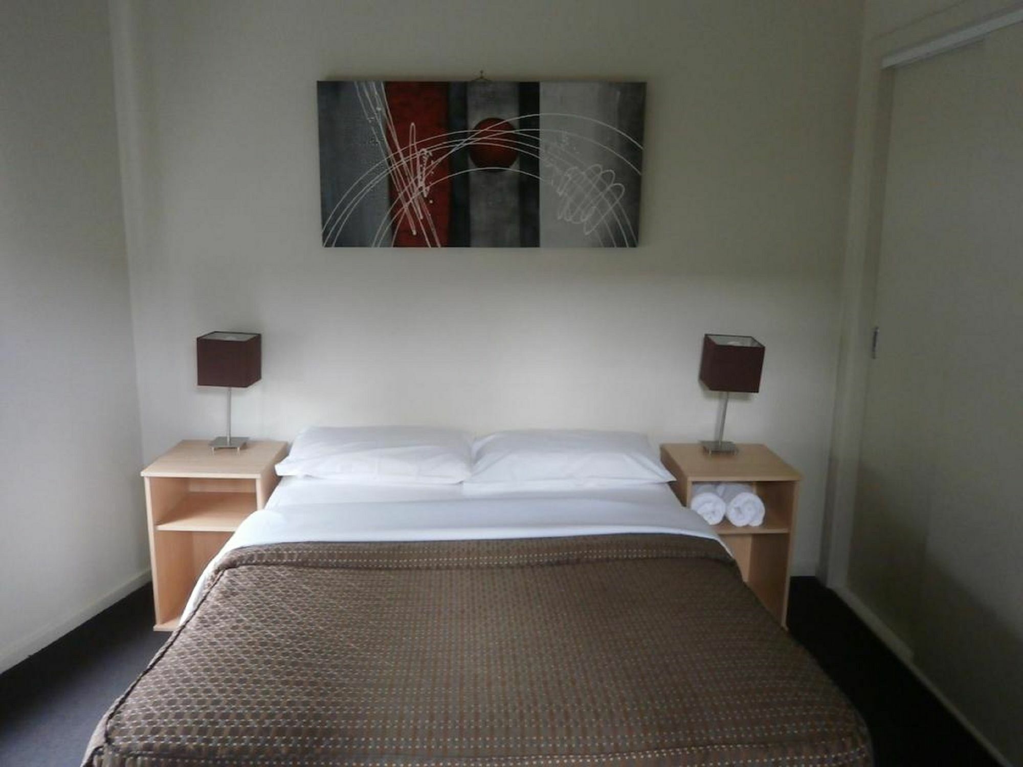 Sovereign Views 4*