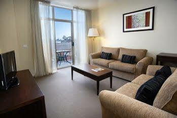 Quest Aparthotel