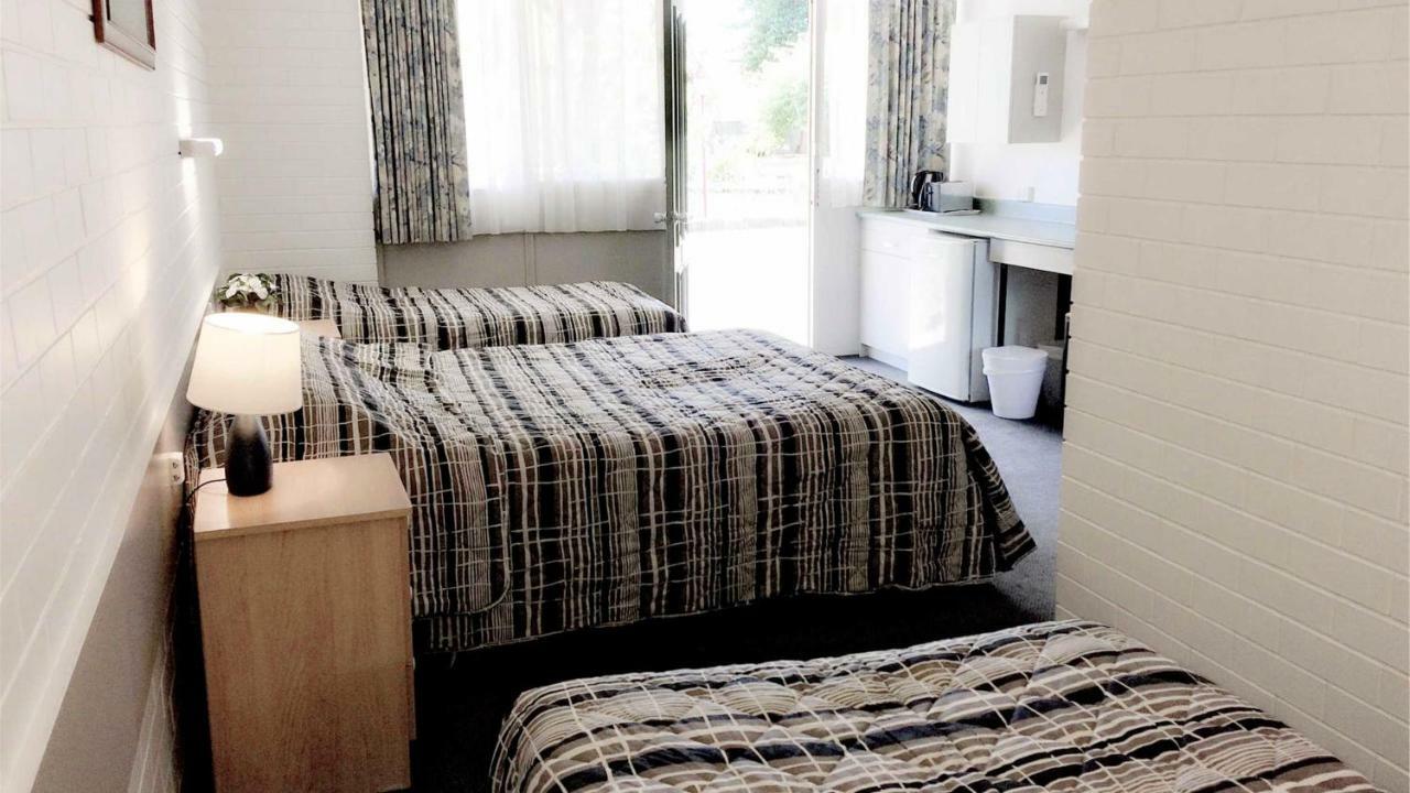 Eureka Motel 2*
