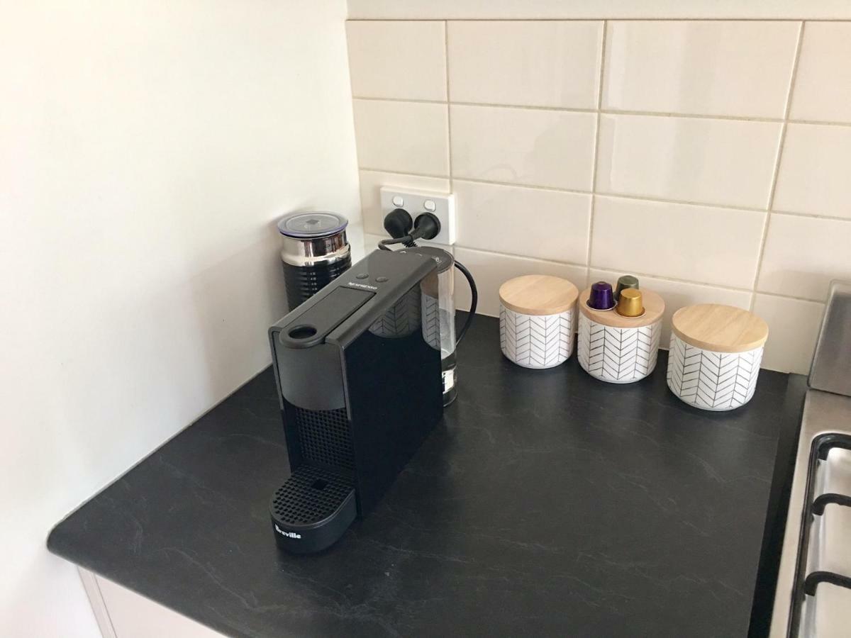 Holiday home Family Friendly, Sleeps 8, Big Backyard, Pet Friendly Ballarat