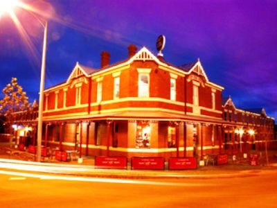 Motel -