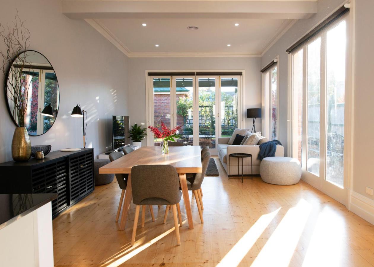 House At No. 10 Holiday home *