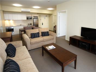 Quest Aparthotel 4*