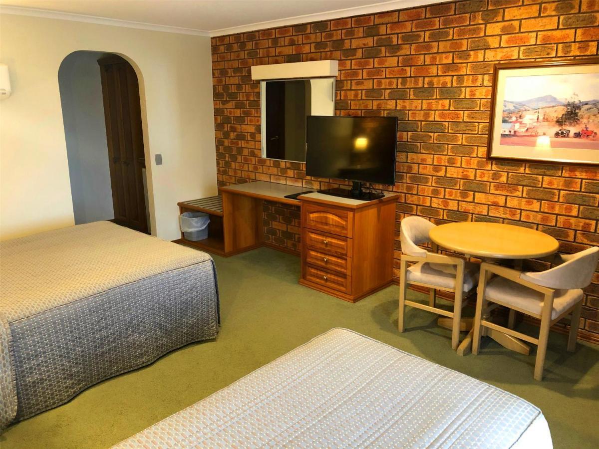 Victoriana Motor Motel 3*