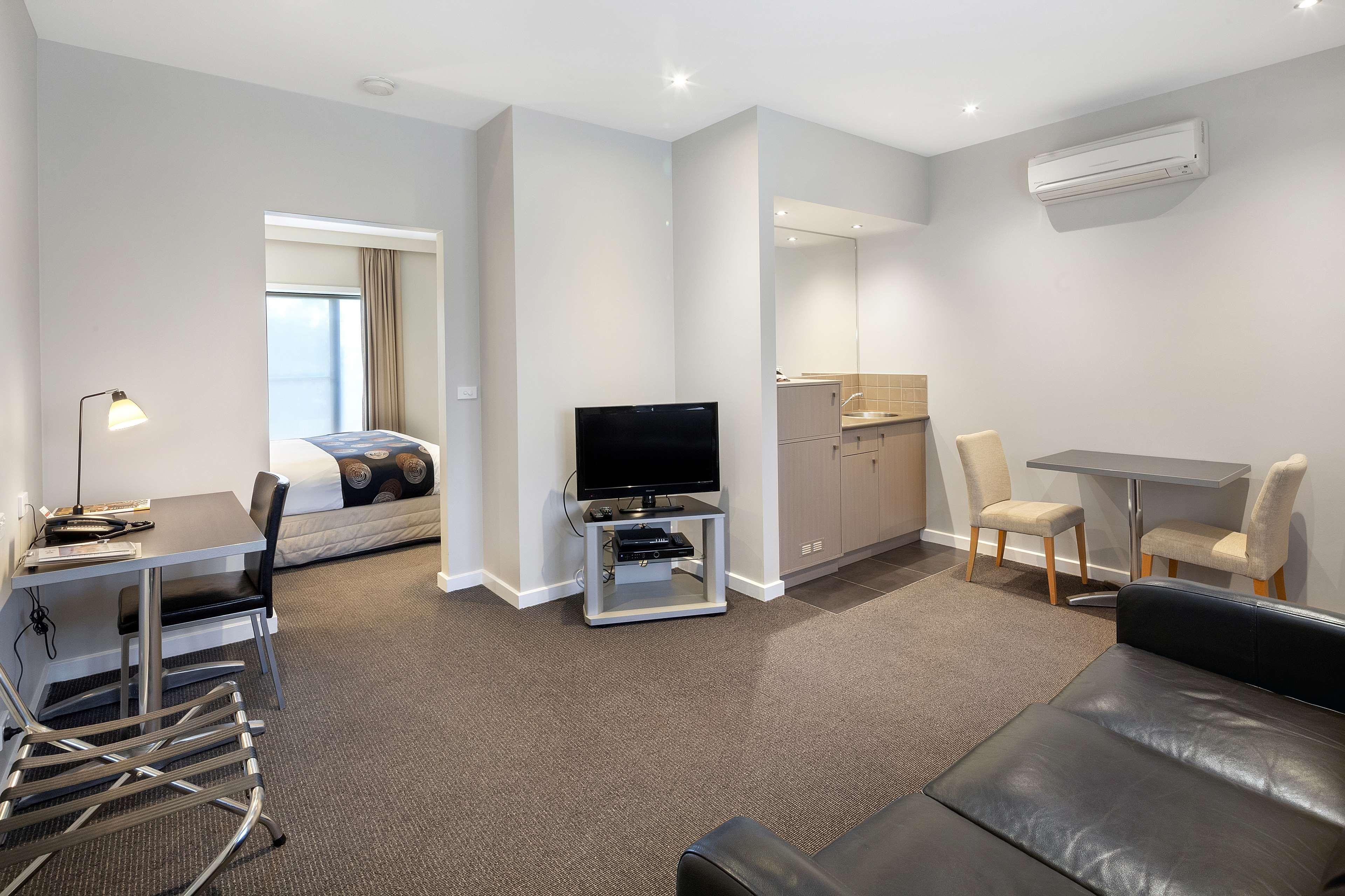 Ballarat Suites 4*