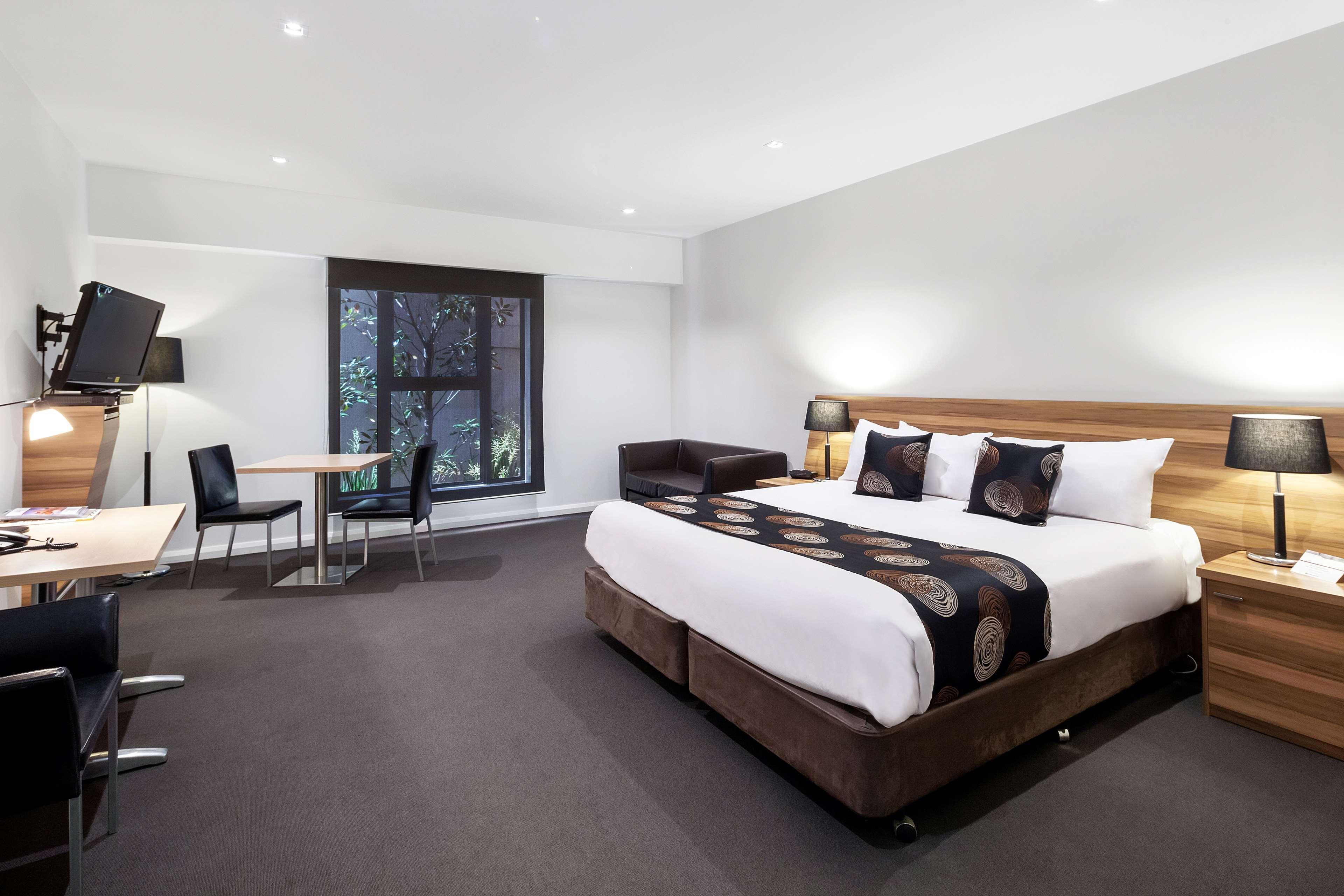 Ballarat Suites 4*