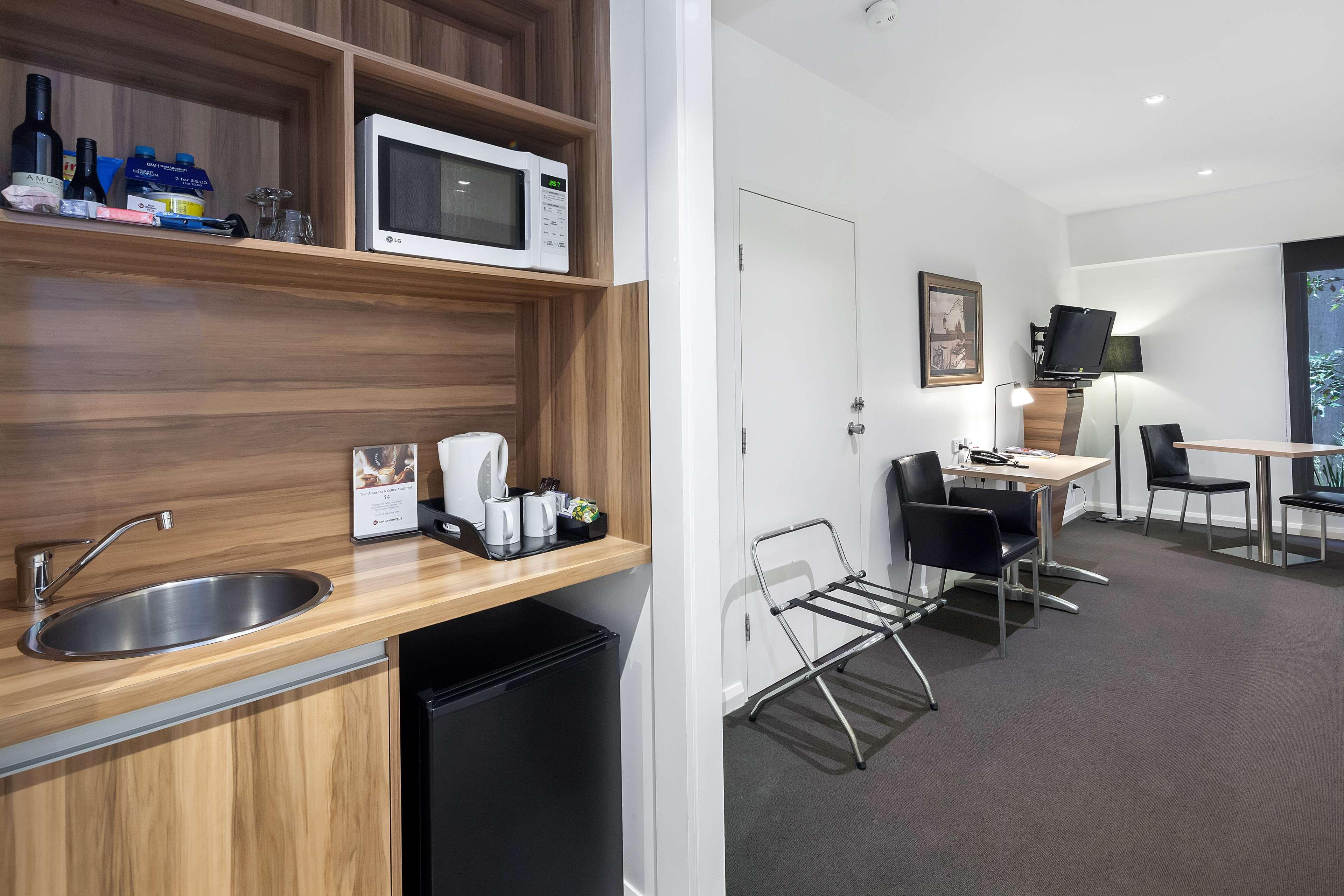 Ballarat Suites