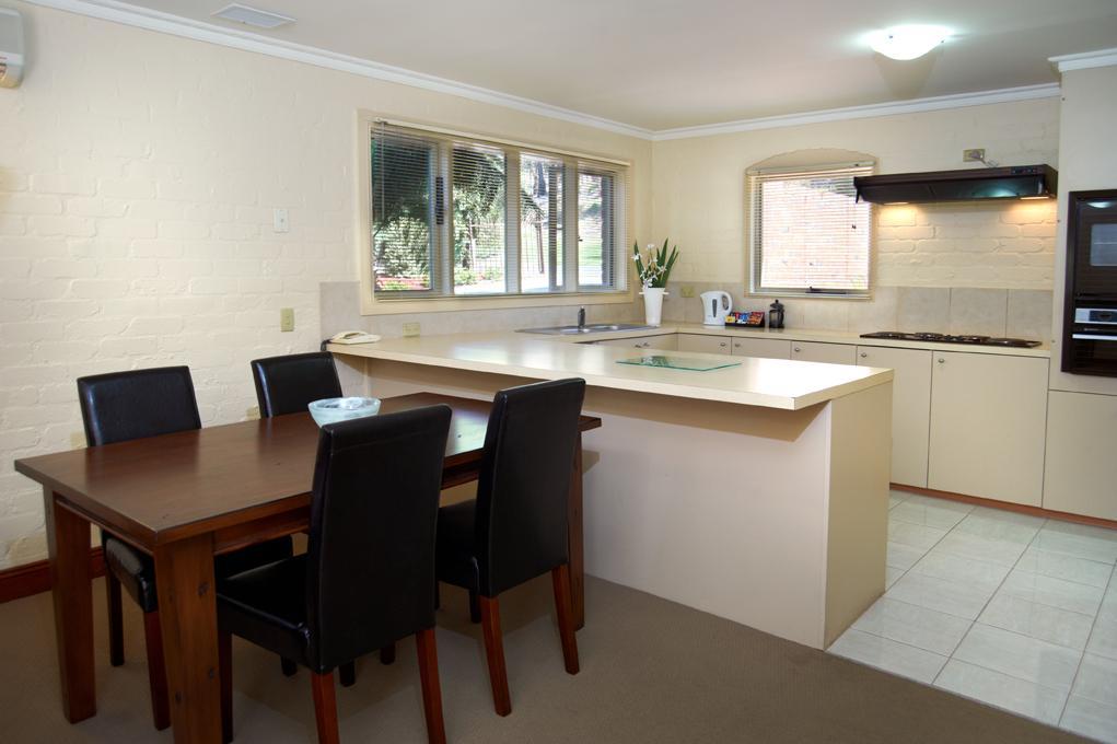 Aparthotel Ballarat Mews Serviced Apartments