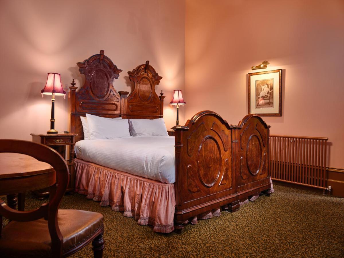Hotel Craig's Royal