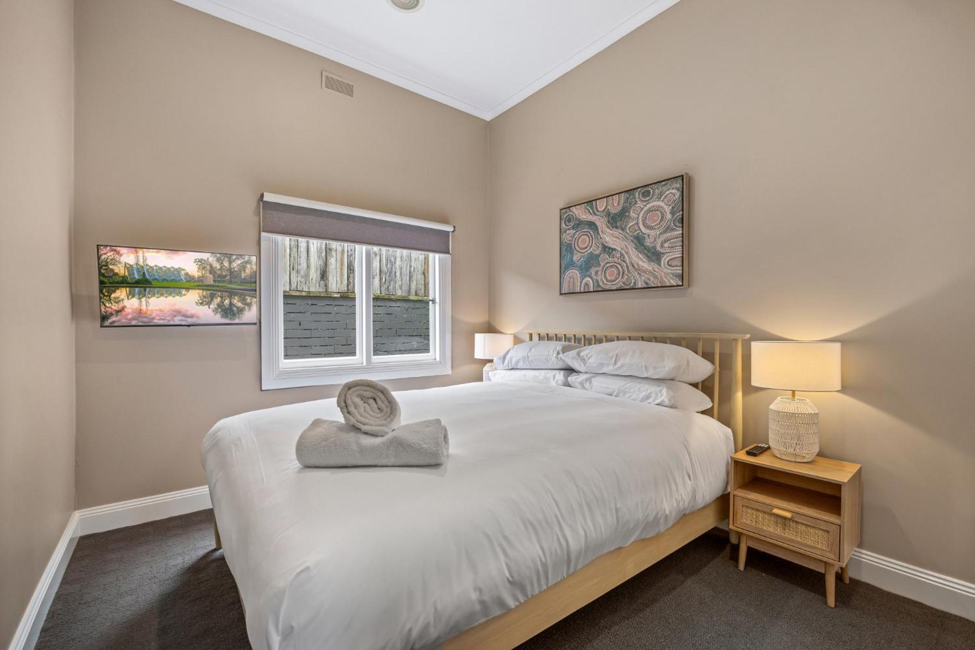 Lovely 3-bed With Alfresco Dining In Prime Suburb Ballarat