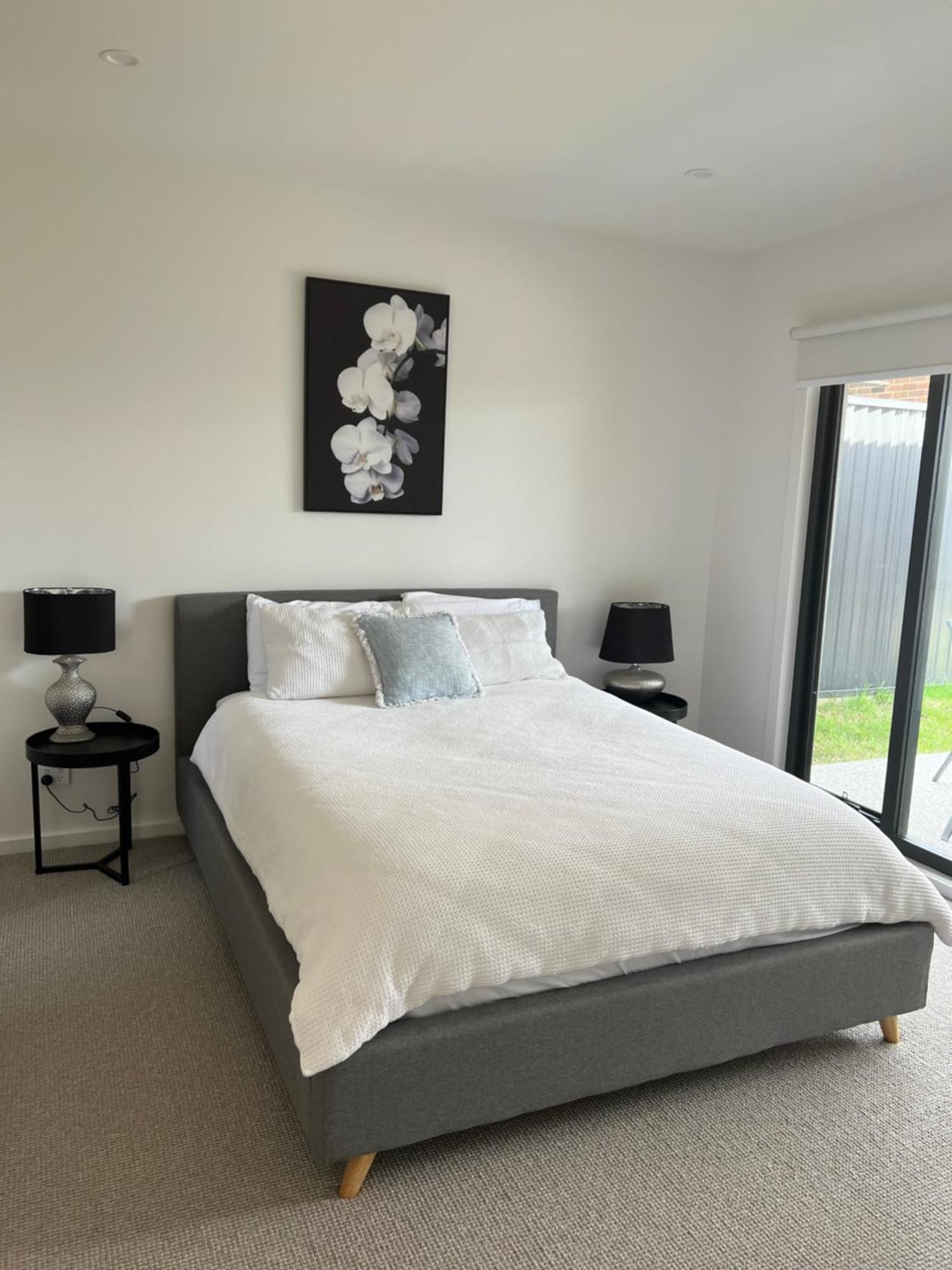 Brand New Centrally Located Holiday home *