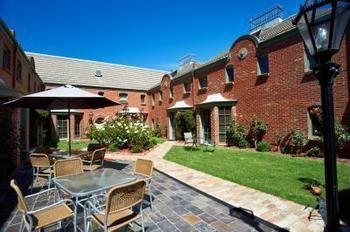 Ballarat Mews Serviced Apartments 4*