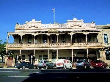 Reids 2* Ballarat