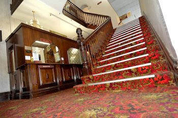 Reids Hotel 2*