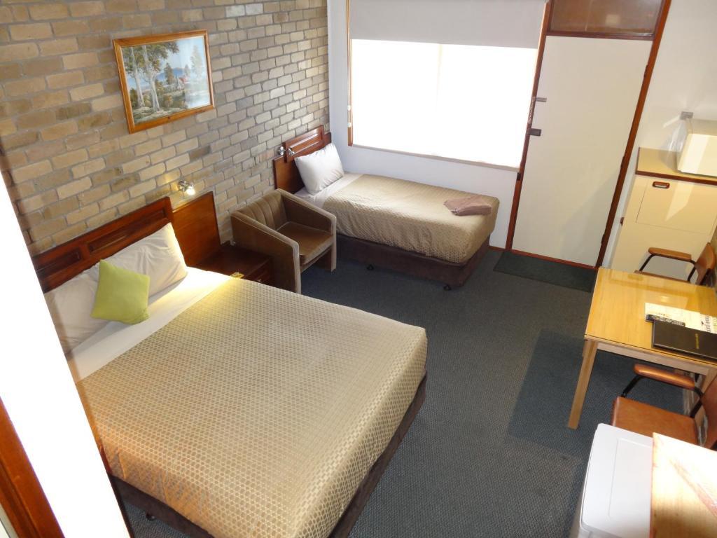 Peppinella 3* Ballarat