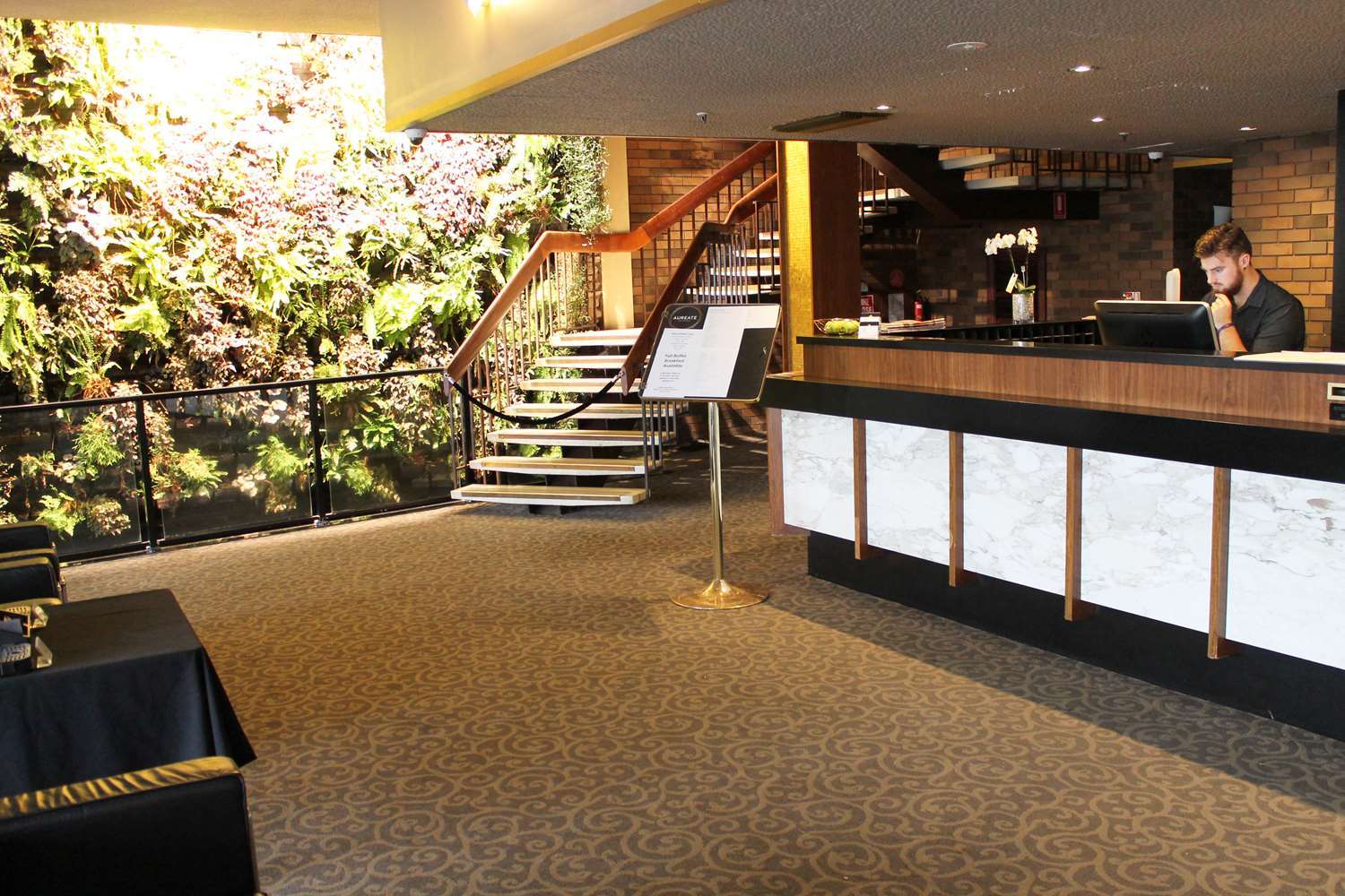Mid Hotel 3*