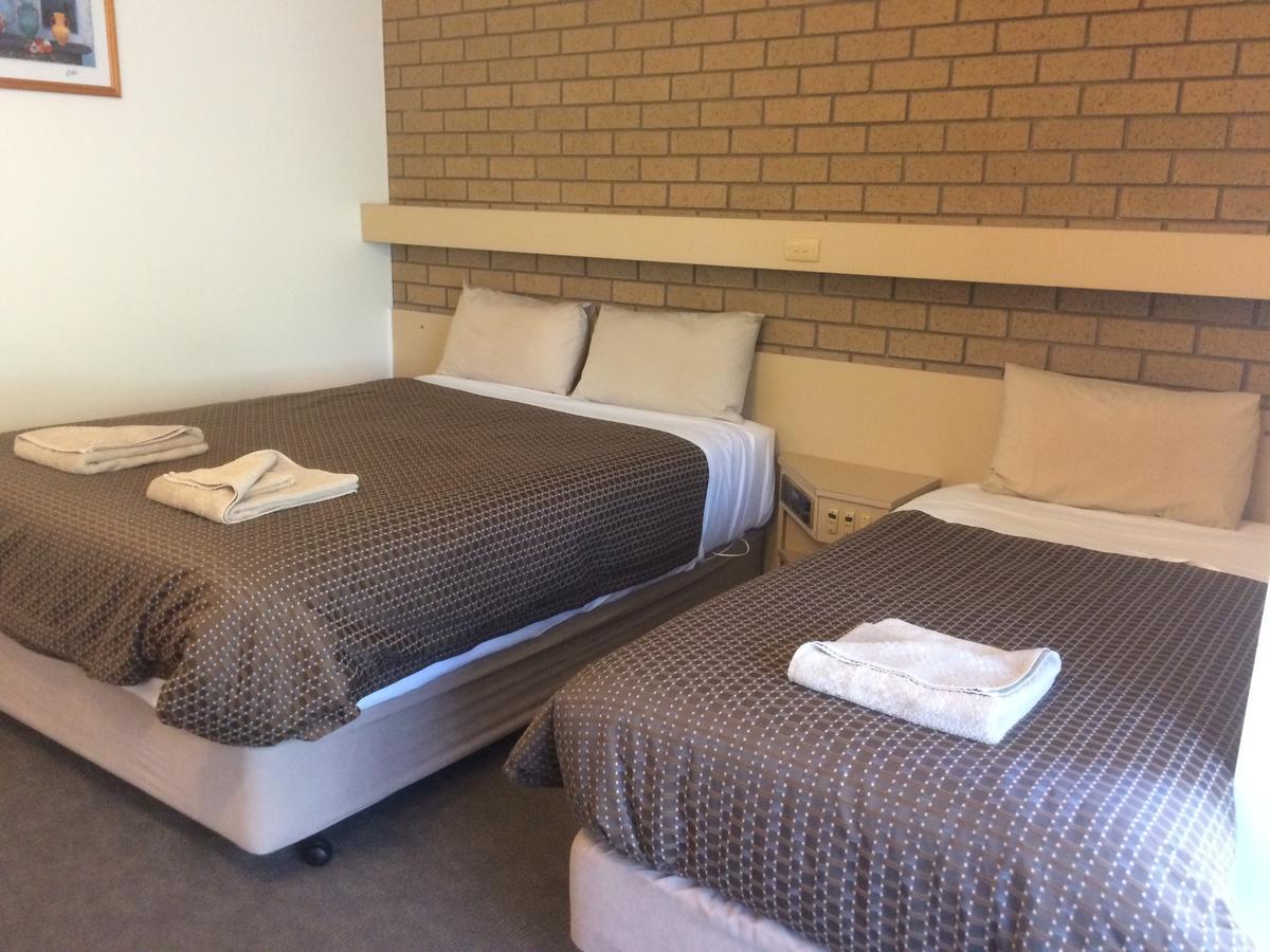 Motel Ambassador Motor 3*