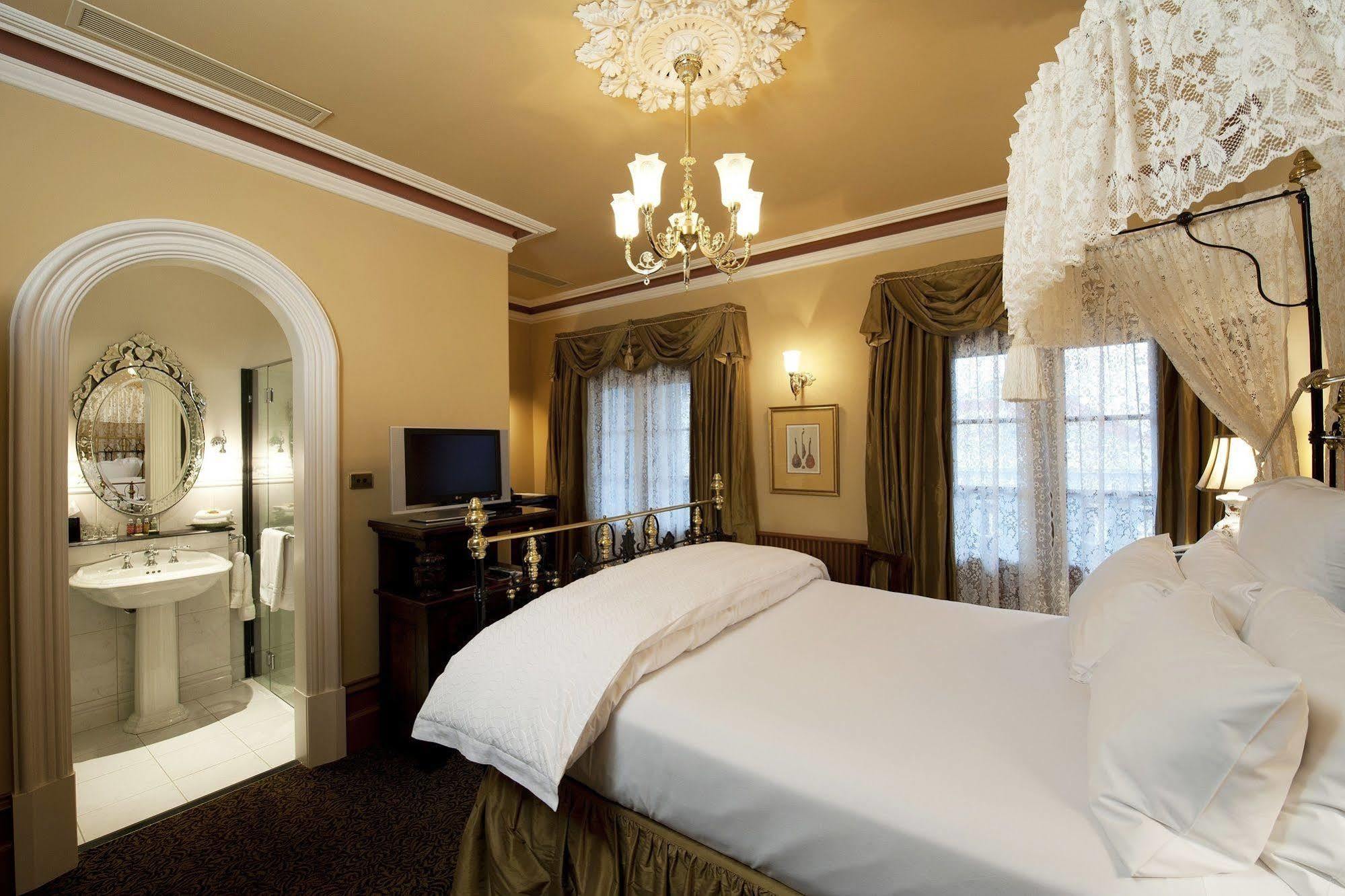 Craig's Royal Hotel 5*