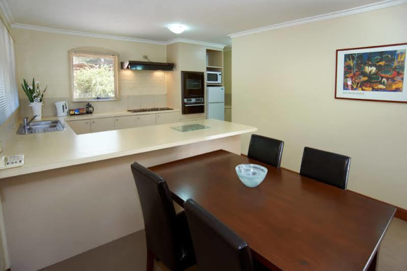Ballarat Mews Serviced Apartments Aparthotel 4*