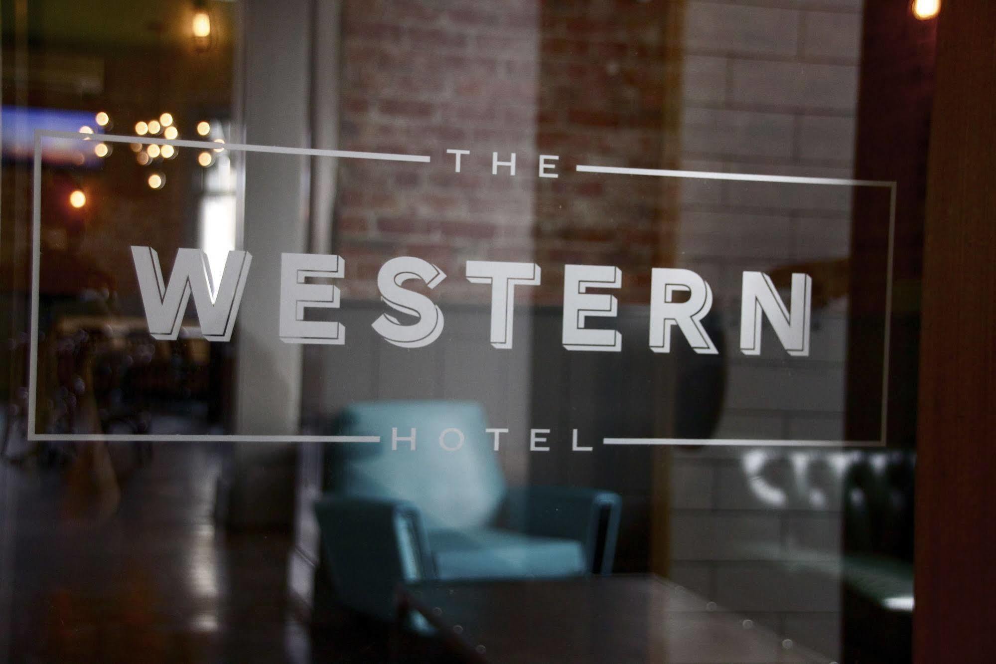 Hotel Western