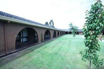 Motel Bell Tower 3*